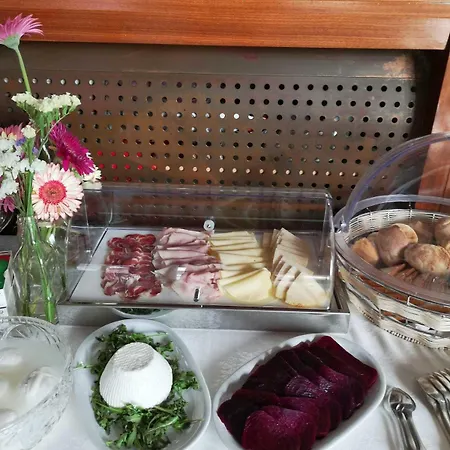 Отель Delle Querce